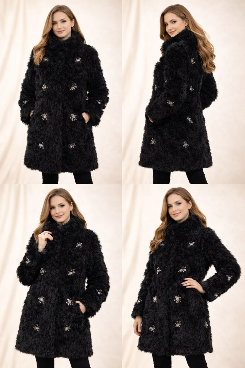 Pelliccia Mongolia con  applicazioni